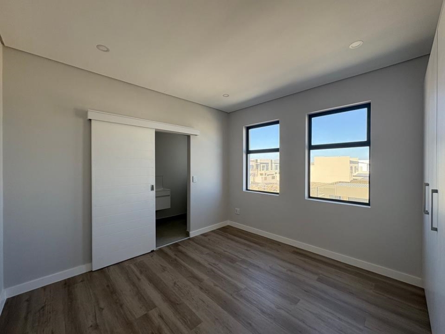 4 Bedroom Property for Sale in Sandown Western Cape